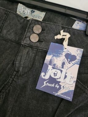 Jolt Women Black Straight Jeans